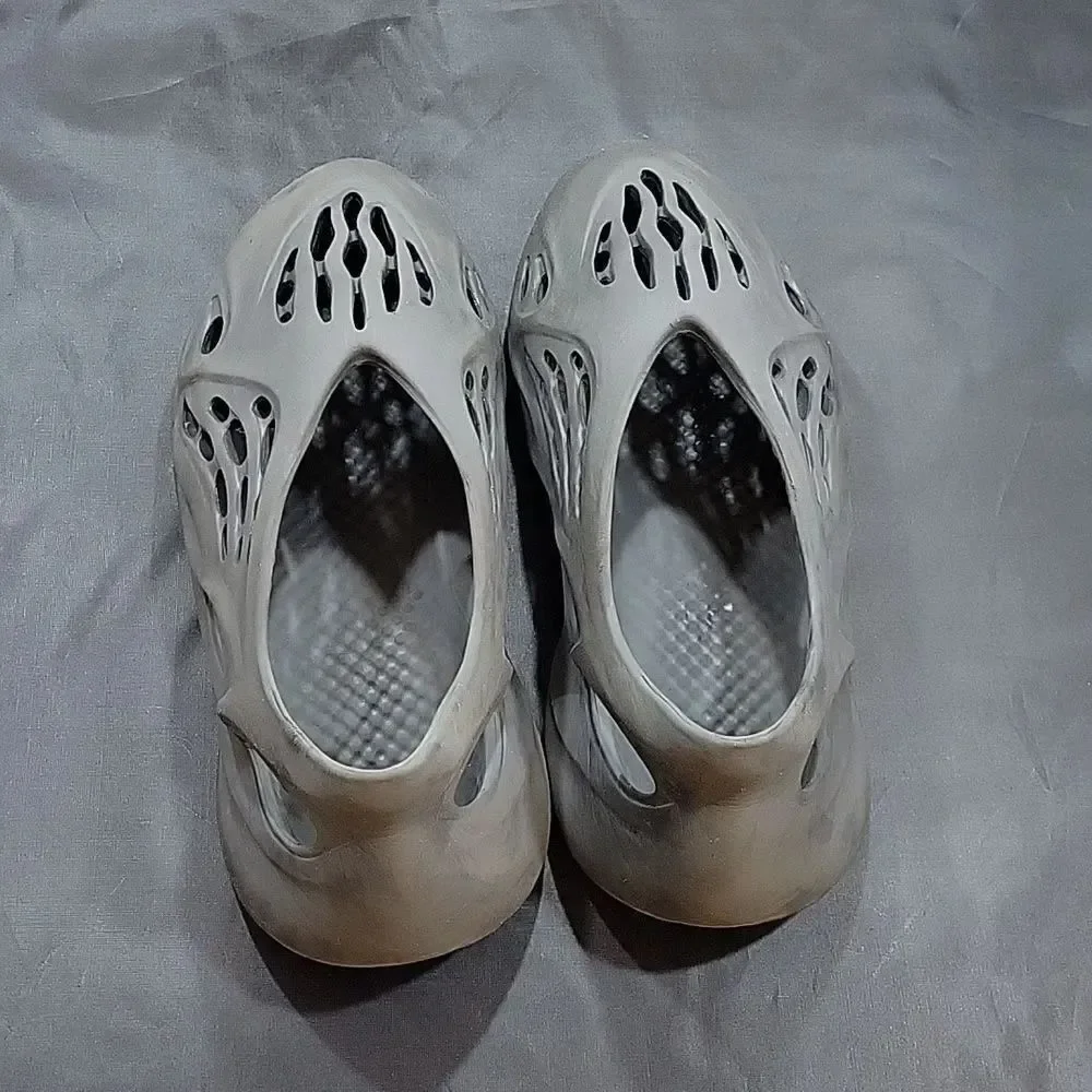 ADIDAS YEEZY FOAM RUNNER 'STONE SAGE (TD)